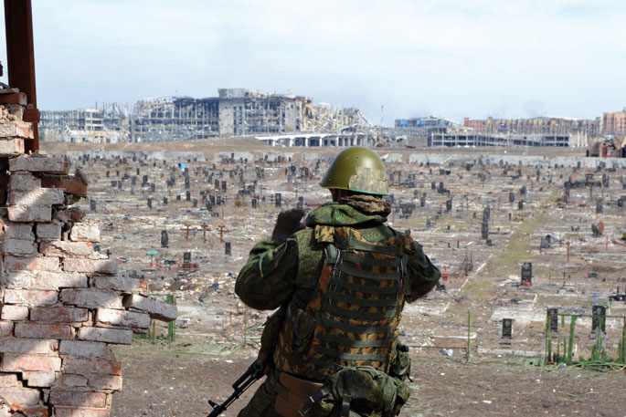 Donbasseko gatazkaren ikur bihurtu da Donetskeko aireportua kontrolpean izateko borroka.