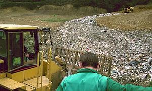 Igorrera Gipuzkoako 25.000 tona zabor eraman izan dira urtean / El Correo 