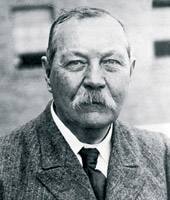 Arthur Conan Doyle.