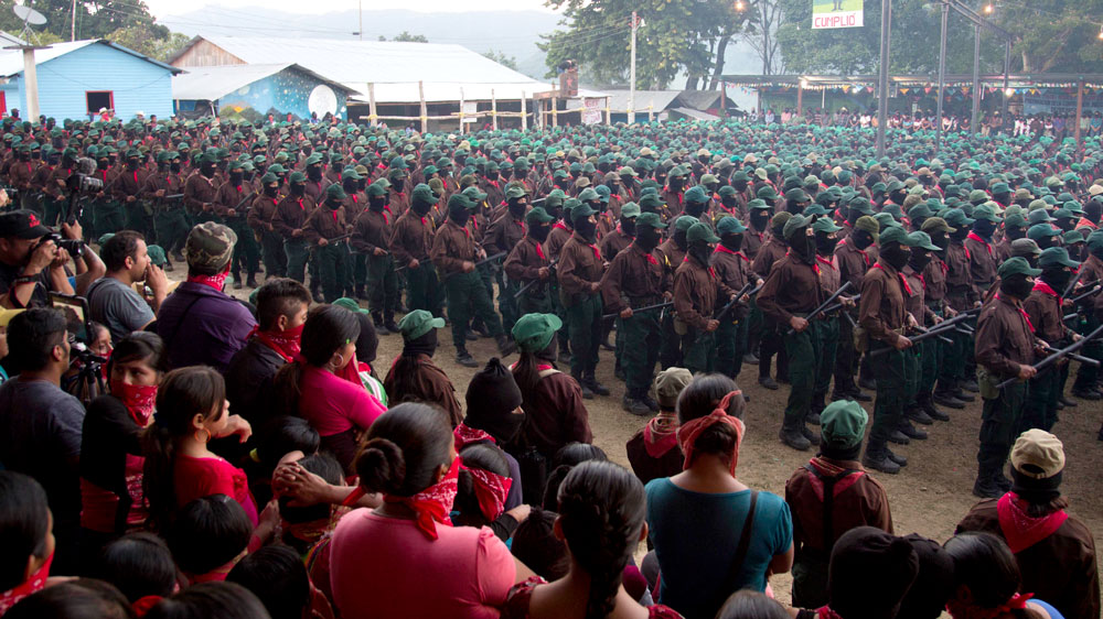 La Realidad caracolean EZLN-ren erreserbistetatik 3.000k desfilatu zuten: 