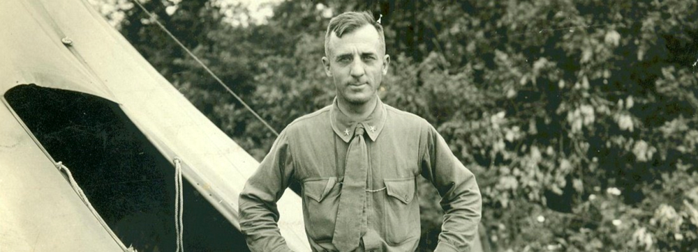 SMedley D. Butler (1881-1940) militar kondekoratua eta ekintzaile bakezalea.