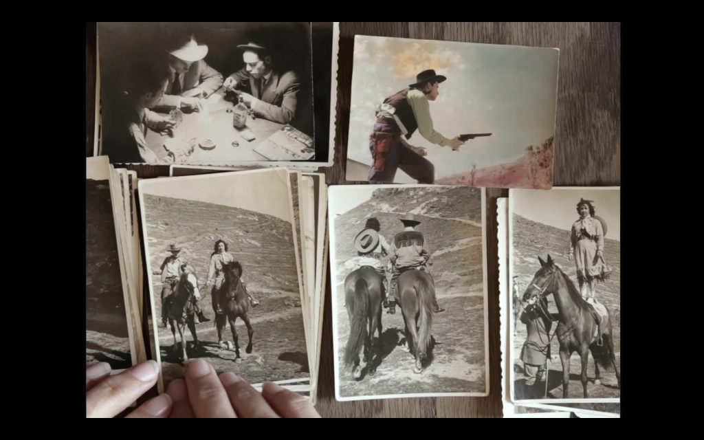Ione Ateneak okupatu zuen etxe baten aurreko biztanleen istorioa berreraiki du 'Los caballos mueren al amanecer' filmean, aurkitutako materialekin lan eginez. 